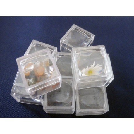 Scatole con coperchio lente